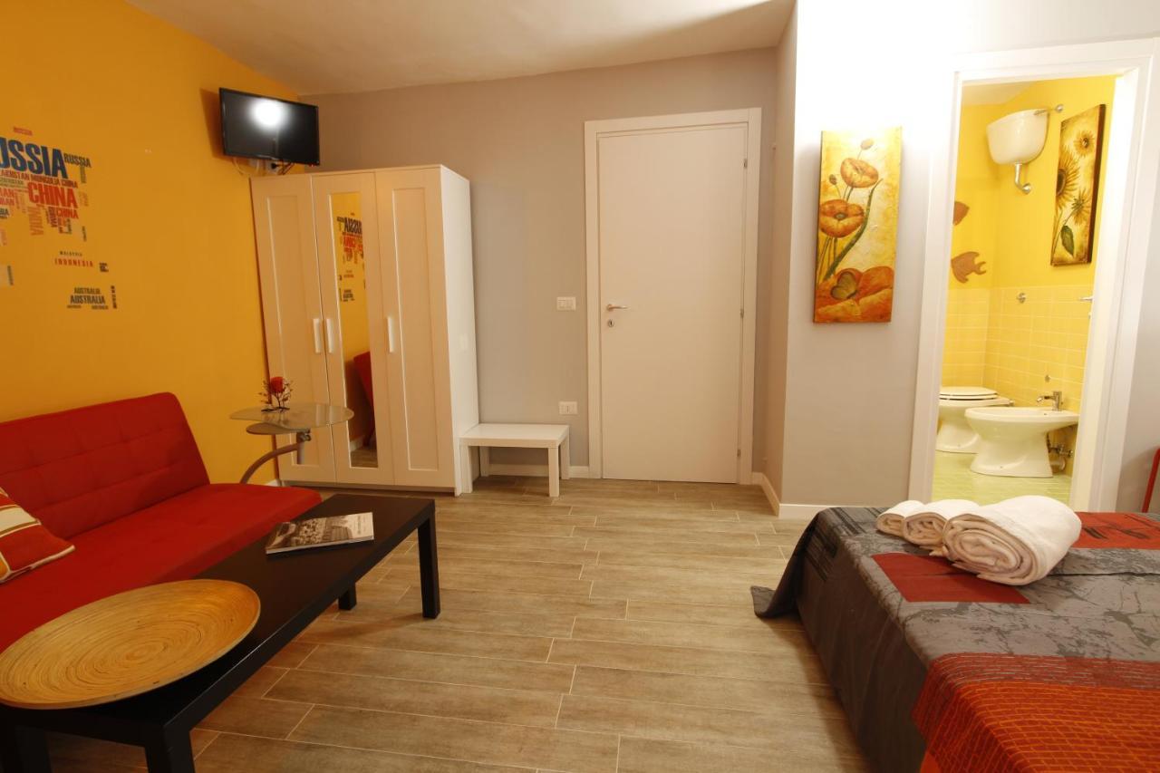 Ferienwohnung La 'Nziria Neapel Exterior foto