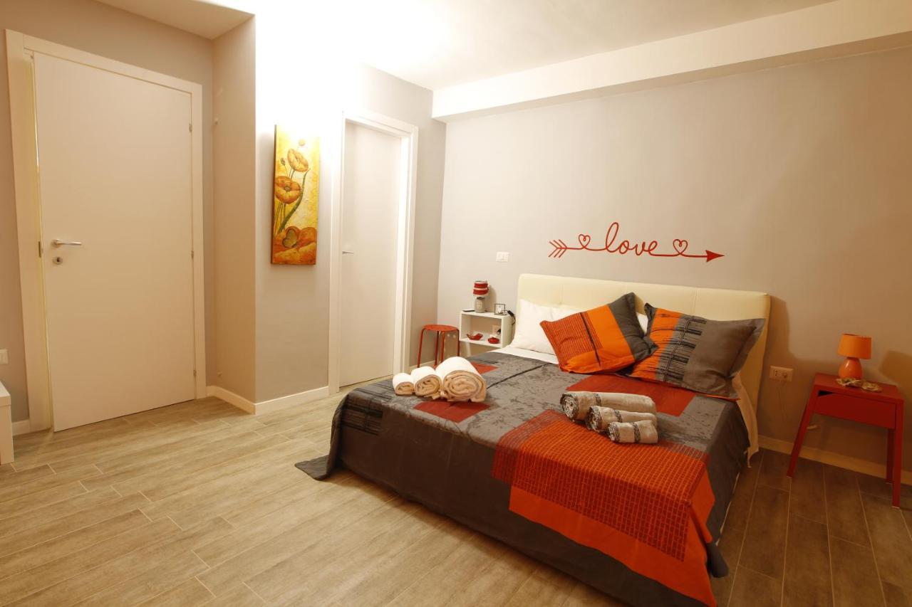 Ferienwohnung La 'Nziria Neapel Exterior foto