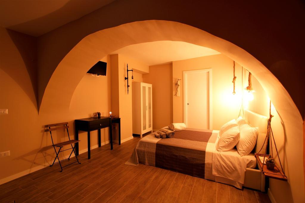 Ferienwohnung La 'Nziria Neapel Exterior foto